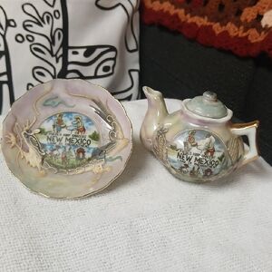 New Mexico Souvenir Tea Set with Gold Accents
